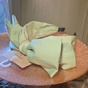 Natasha Couture Light Green Bow Headband